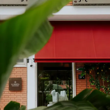 La Serena Dei Marmi, A Small Luxury Of The World