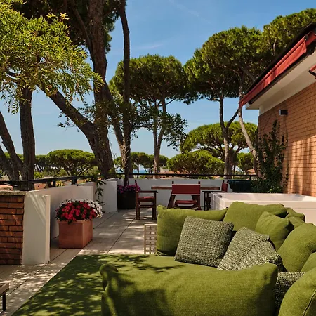 La Serena Dei Marmi, A Small Luxury Of The World Hotel Forte dei Marmi