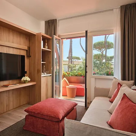 Hotel La Serena Dei Marmi, A Small Luxury Of The World Forte dei Marmi